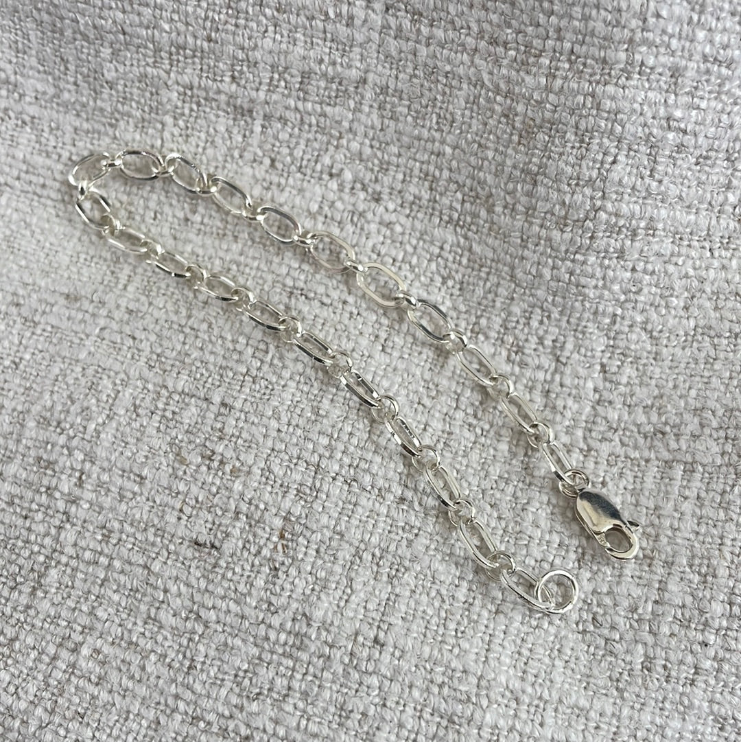 Flat Medium Silver Cable Bracelet